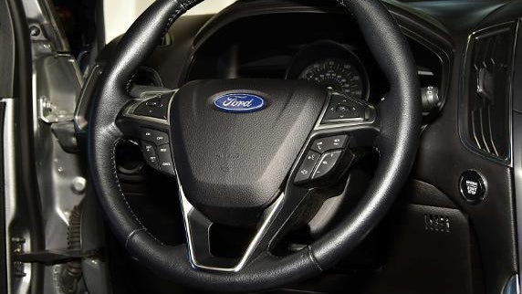 2023 Ford Edge Titanium