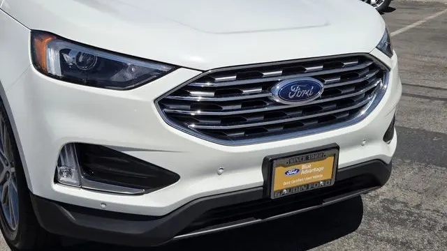 2023 Ford Edge Titanium