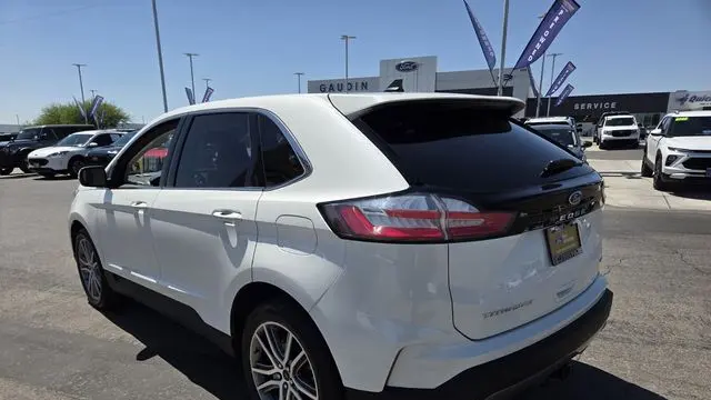2023 Ford Edge Titanium