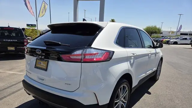 2023 Ford Edge Titanium