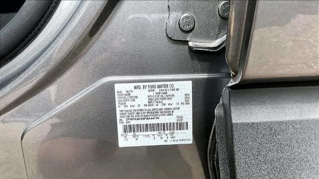 2023 Ford Edge Titanium