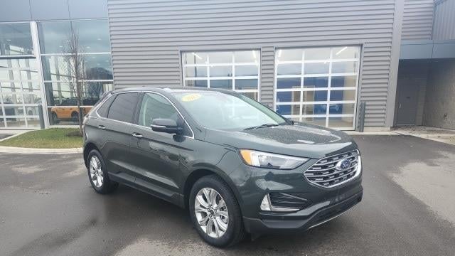 2023 Ford Edge Titanium