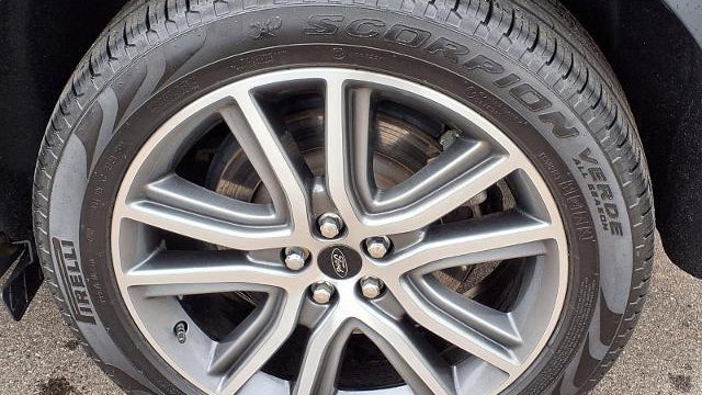 2024 Ford Edge Titanium