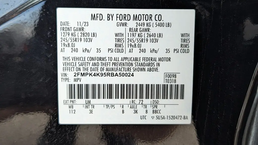 2024 Ford Edge Titanium