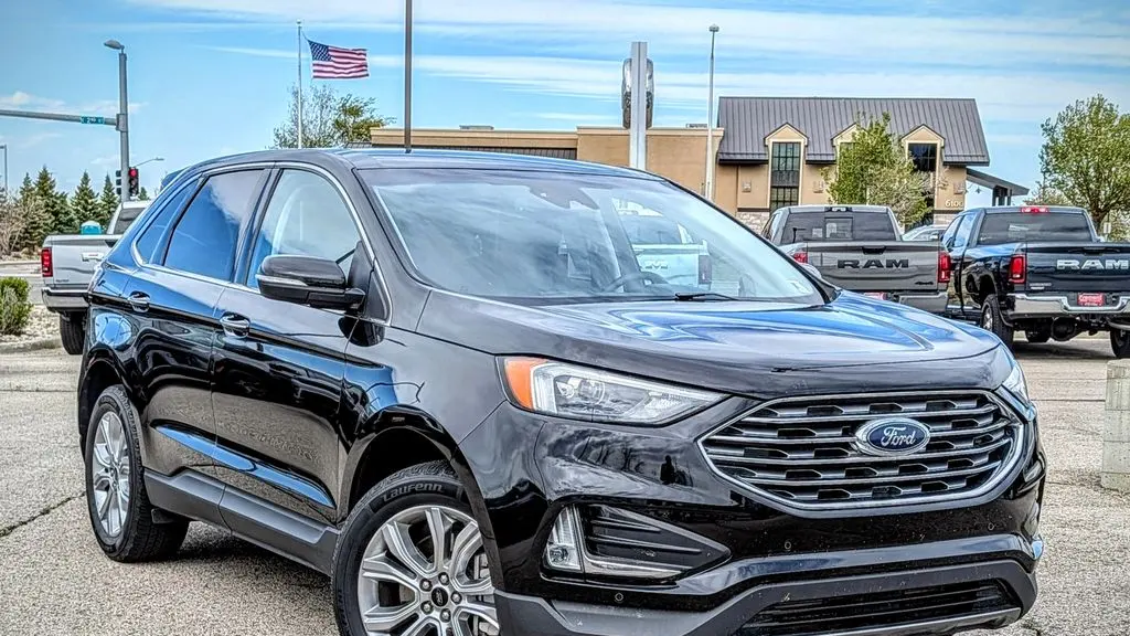 2024 Ford Edge Titanium