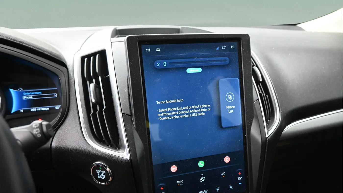 2024 Ford Edge Titanium