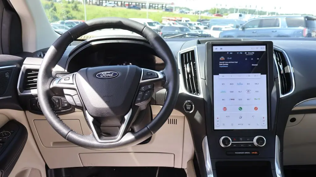 2024 Ford Edge Titanium