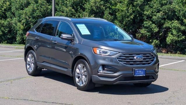 Preowned 2019 Ford Edge Titanium for Sale