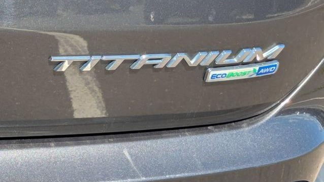 2019 Ford Edge Titanium