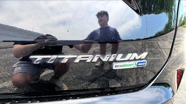 2019 Ford Edge Titanium
