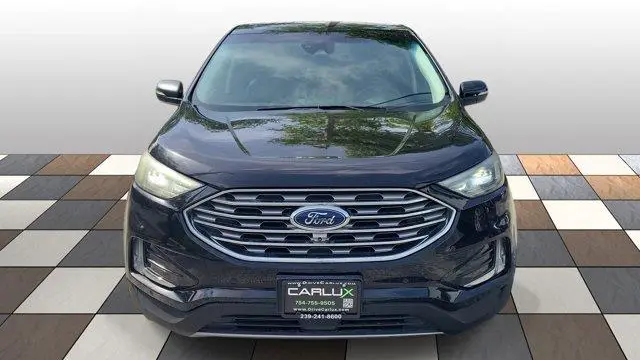 2022 Ford Edge Titanium