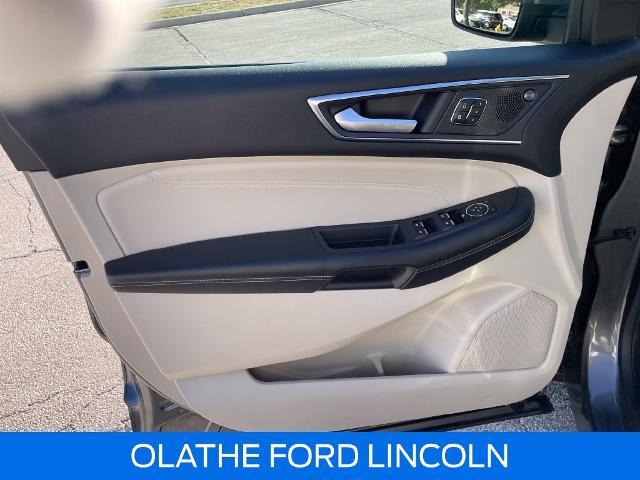 2022 Ford Edge - $20,000