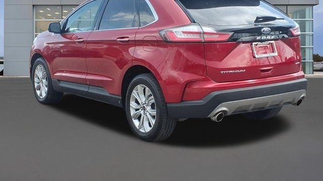 2023 Ford Edge Titanium