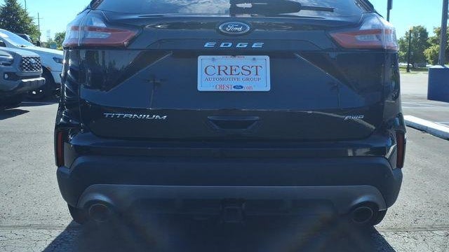 2023 Ford Edge Titanium