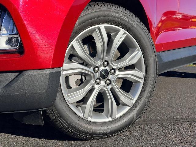 2023 Ford Edge - $30,999