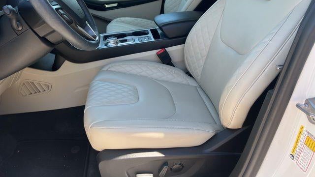 2023 Ford Edge Titanium