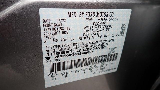 2024 Ford Edge Titanium