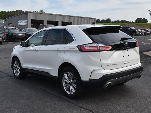 2024 Ford Edge Titanium — photo 1 of 12