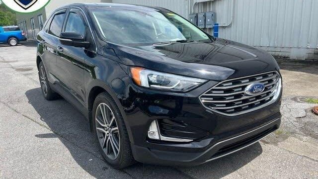 Preowned 2019 Ford Edge Titanium for Sale