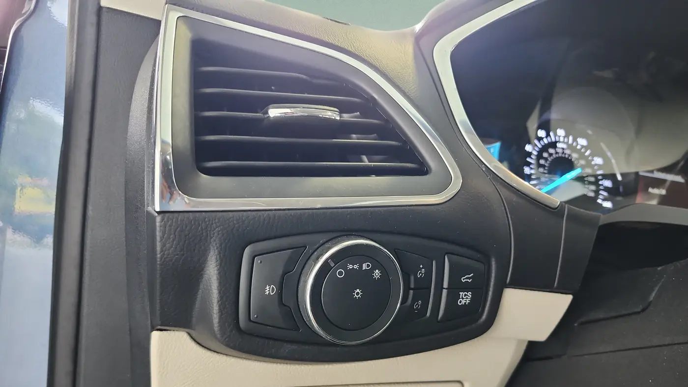 2019 Ford Edge Titanium