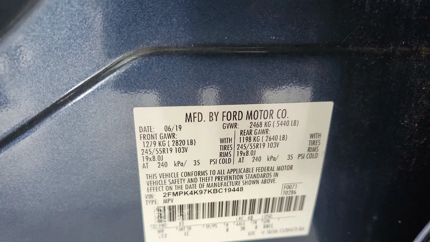 2019 Ford Edge Titanium