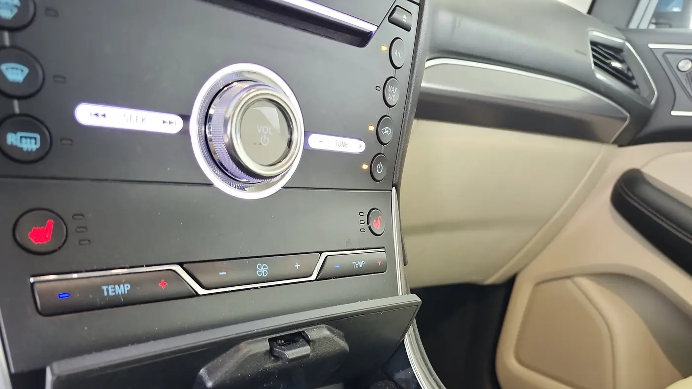 2019 Ford Edge Titanium