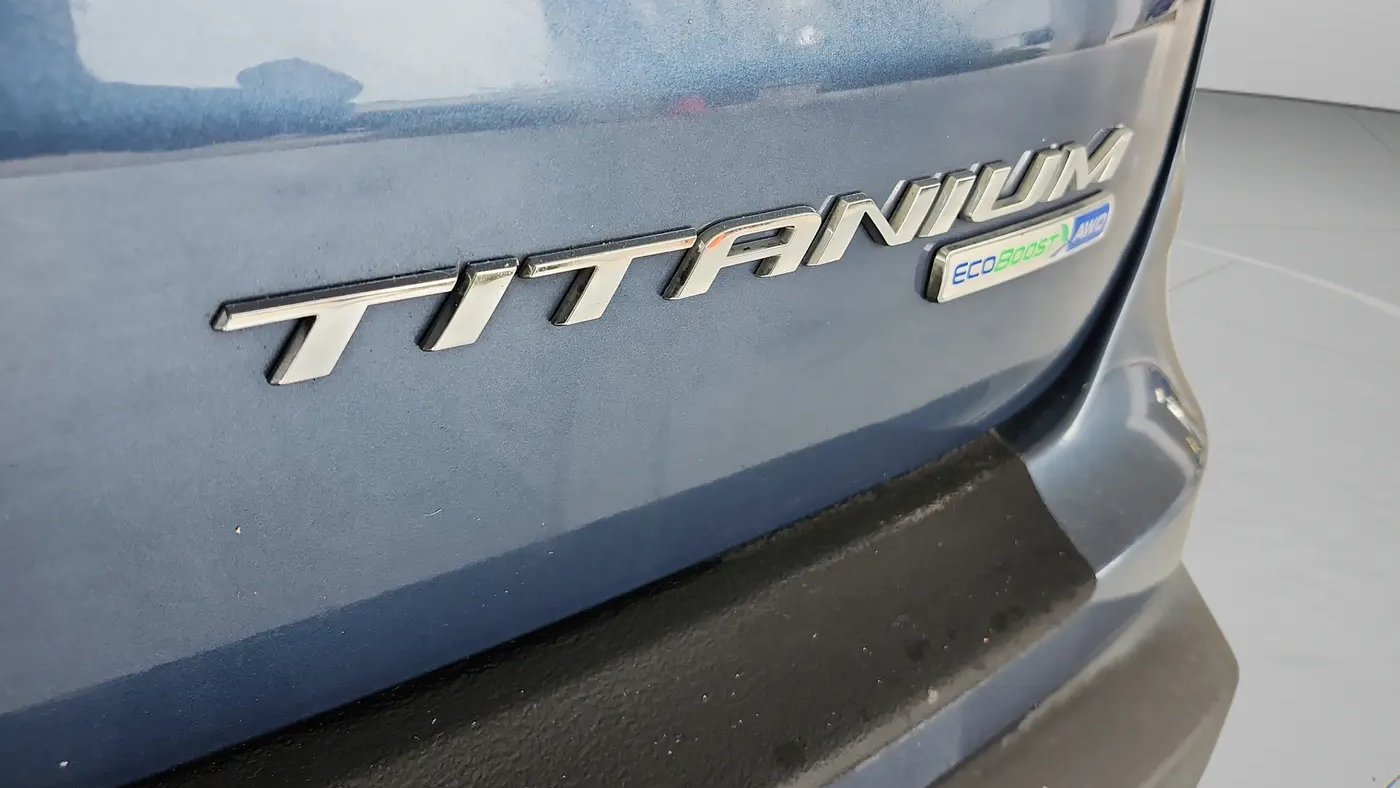 2019 Ford Edge Titanium