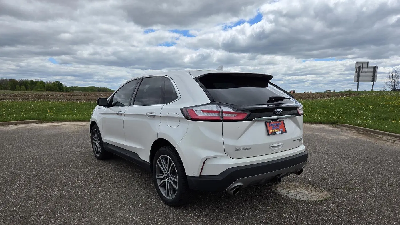 2019 Ford Edge Titanium