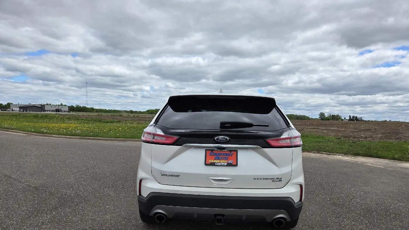 2019 Ford Edge Titanium