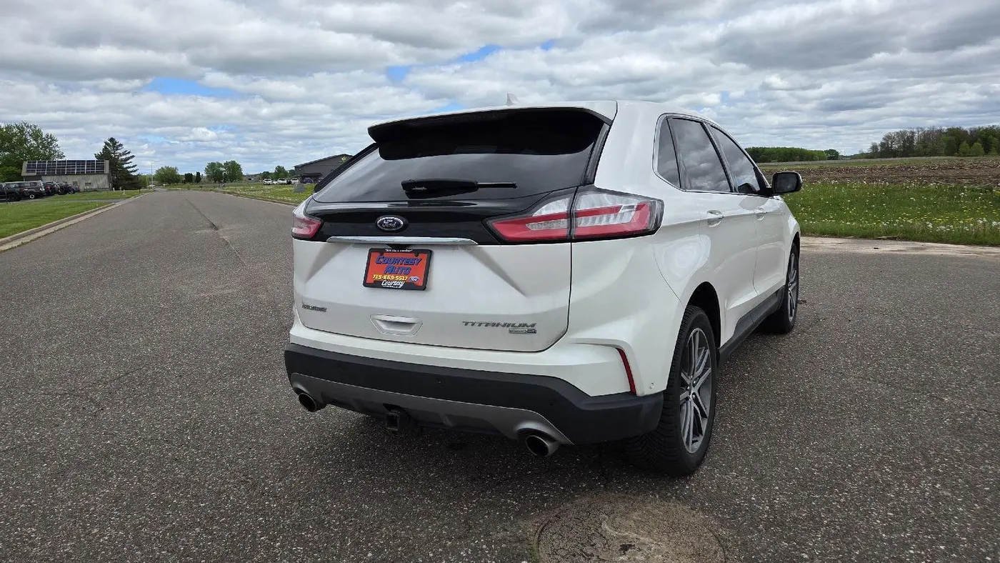 2019 Ford Edge Titanium