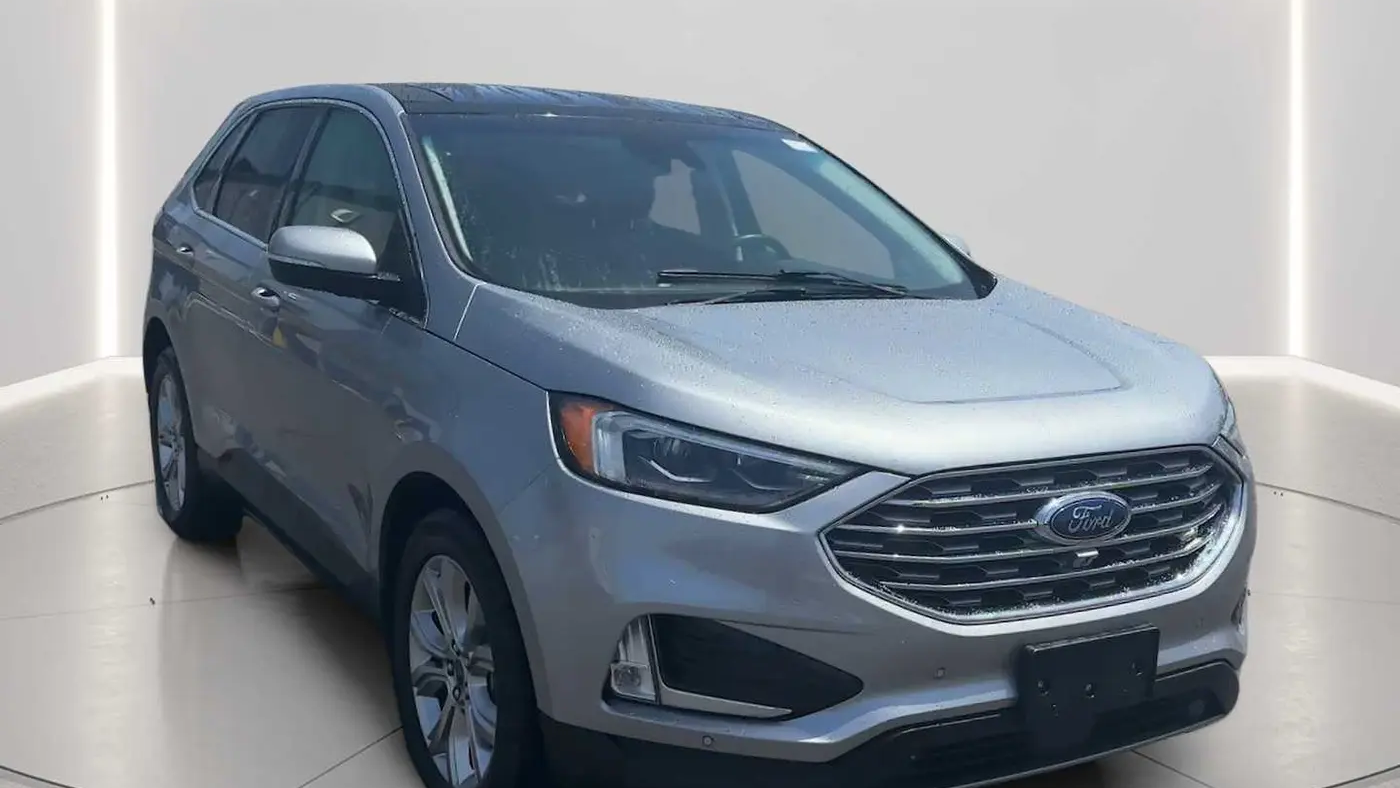 Preowned 2022 Ford Edge Titanium for Sale