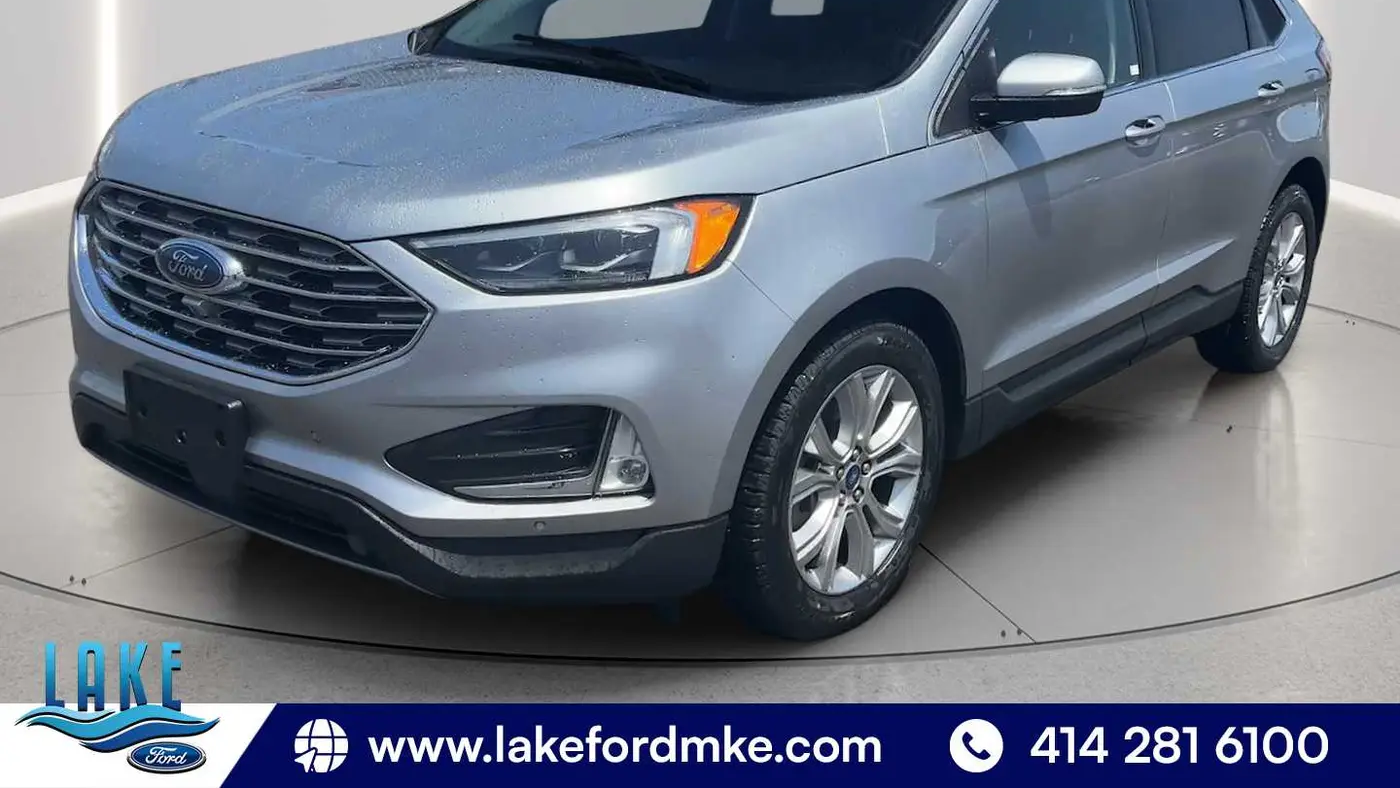 2022 Ford Edge Titanium