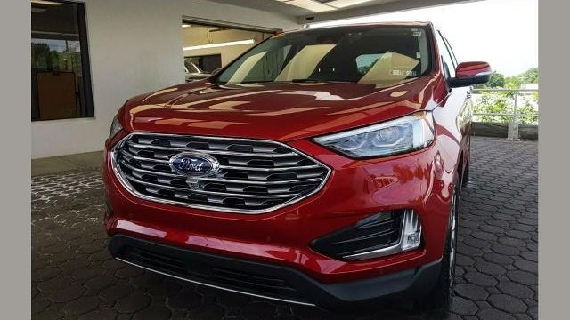 Preowned 2023 Ford Edge Titanium for Sale