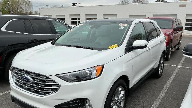 Preowned 2023 Ford Edge Titanium for Sale