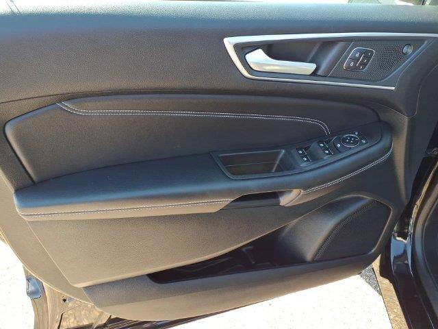 2024 Ford Edge - $30,900