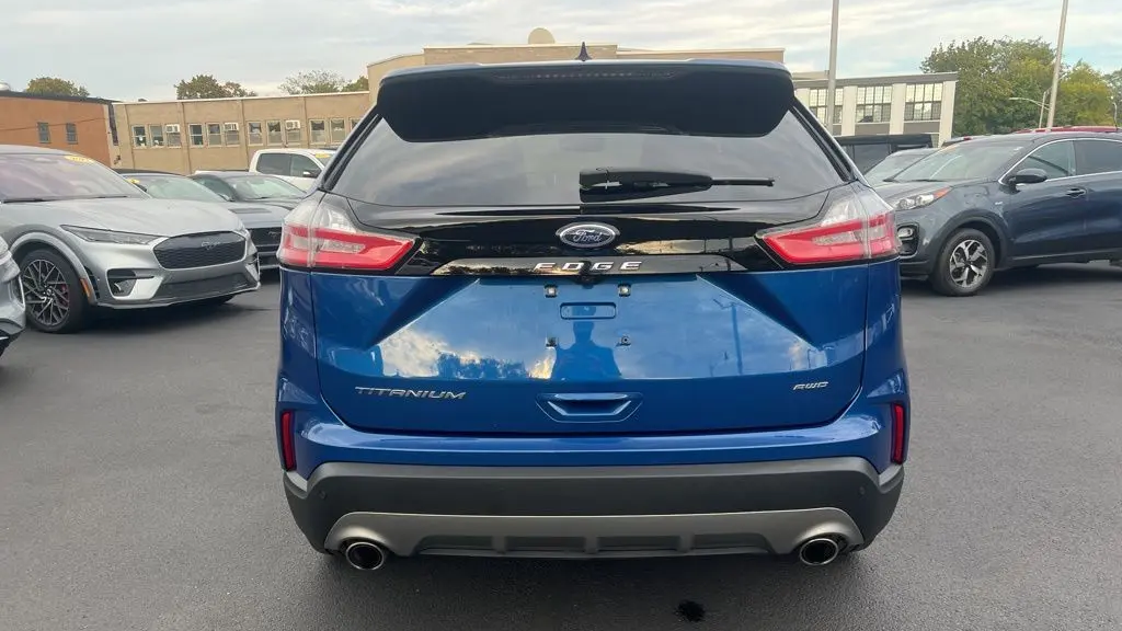 2024 Ford Edge Titanium