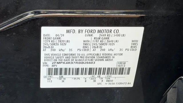 2024 Ford Edge Titanium