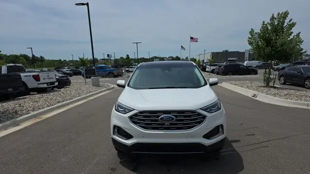 2020 Ford Edge Titanium