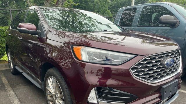 2020 Ford Edge Titanium