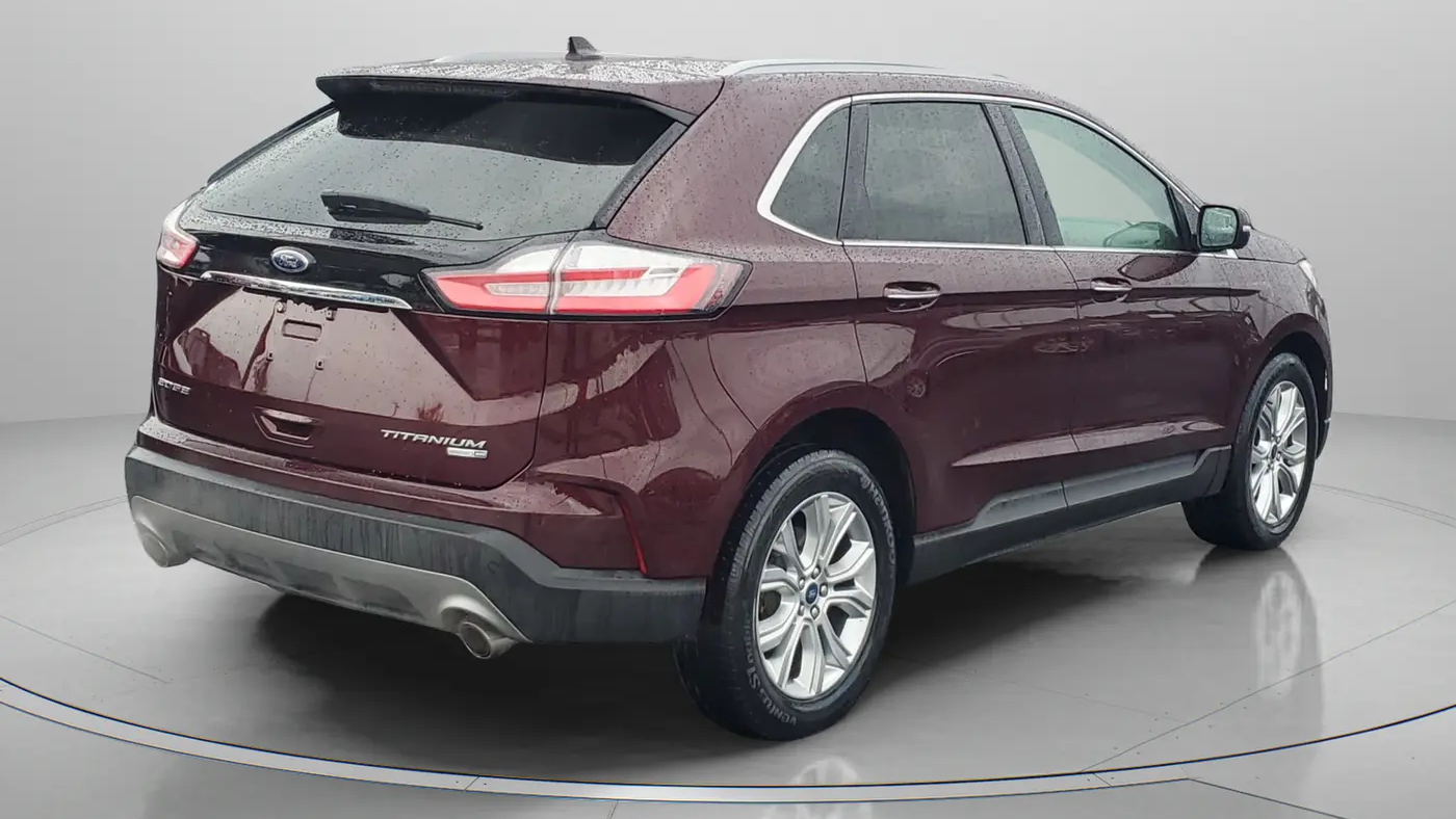 2020 Ford Edge Titanium