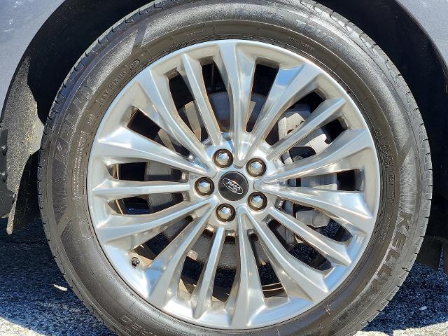2022 Ford Edge - $23,500