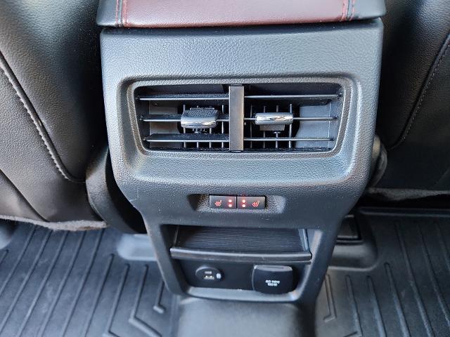 2022 Ford Edge - $23,500