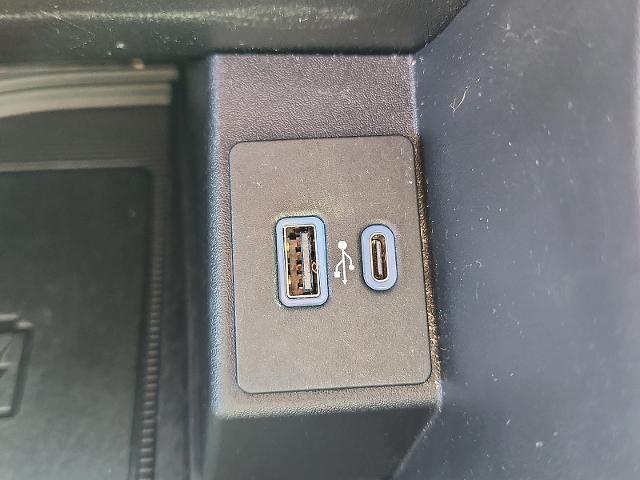 2022 Ford Edge - $23,500