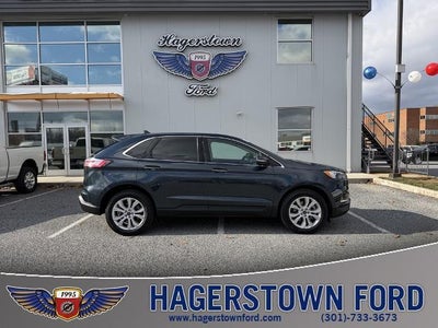 2022 Ford Edge AWD Titanium 4DR Crossover