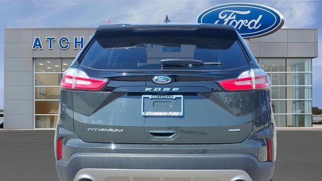 2023 Ford Edge Titanium