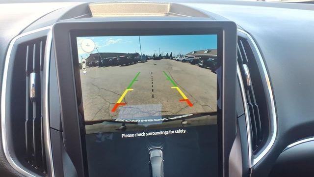 2023 Ford Edge Titanium