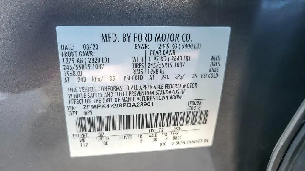 2023 Ford Edge Titanium
