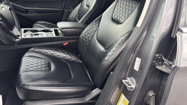 2023 Ford Edge Titanium