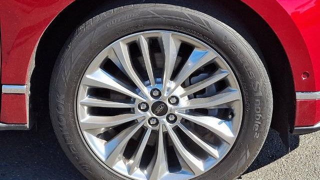 2023 Ford Edge Titanium
