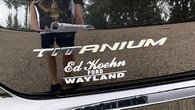 2023 Ford Edge Titanium
